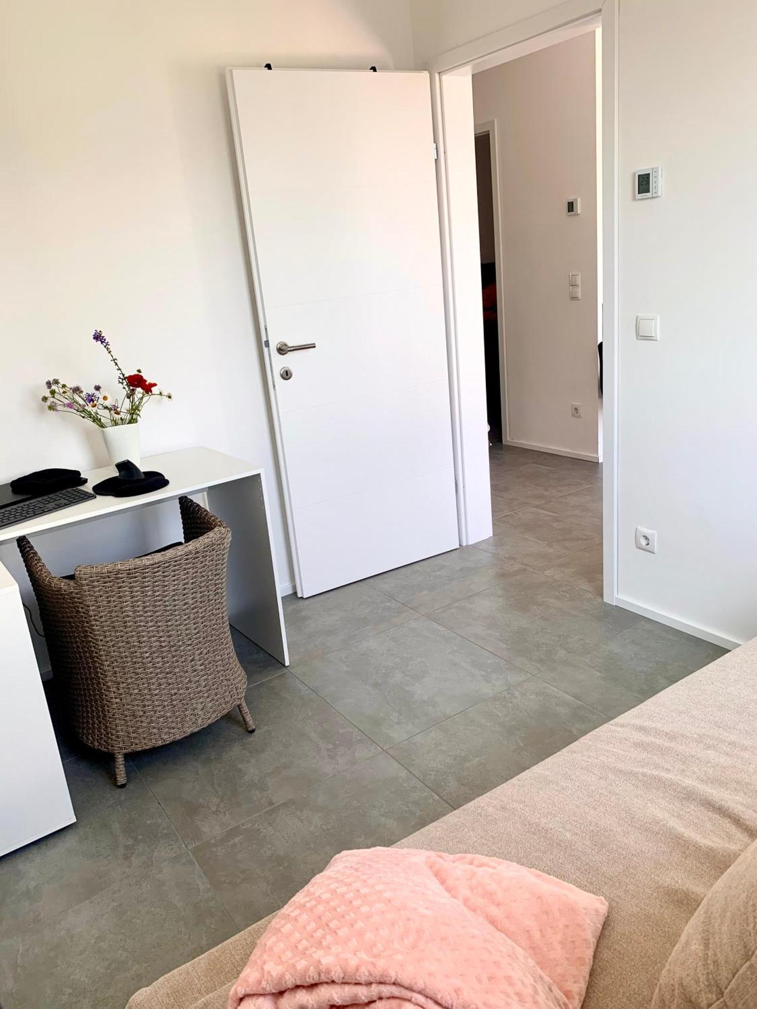 Woerthersee-Appartements Фельден-ам-Вертерзе Екстер'єр фото